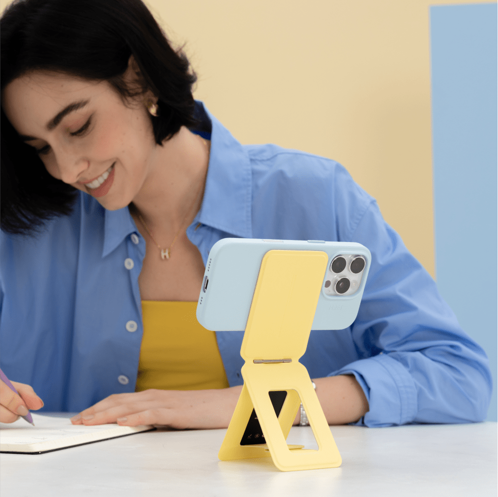 MOFT MagSafe MOVAS Snap Phone Tripod Stand Selfie Stick