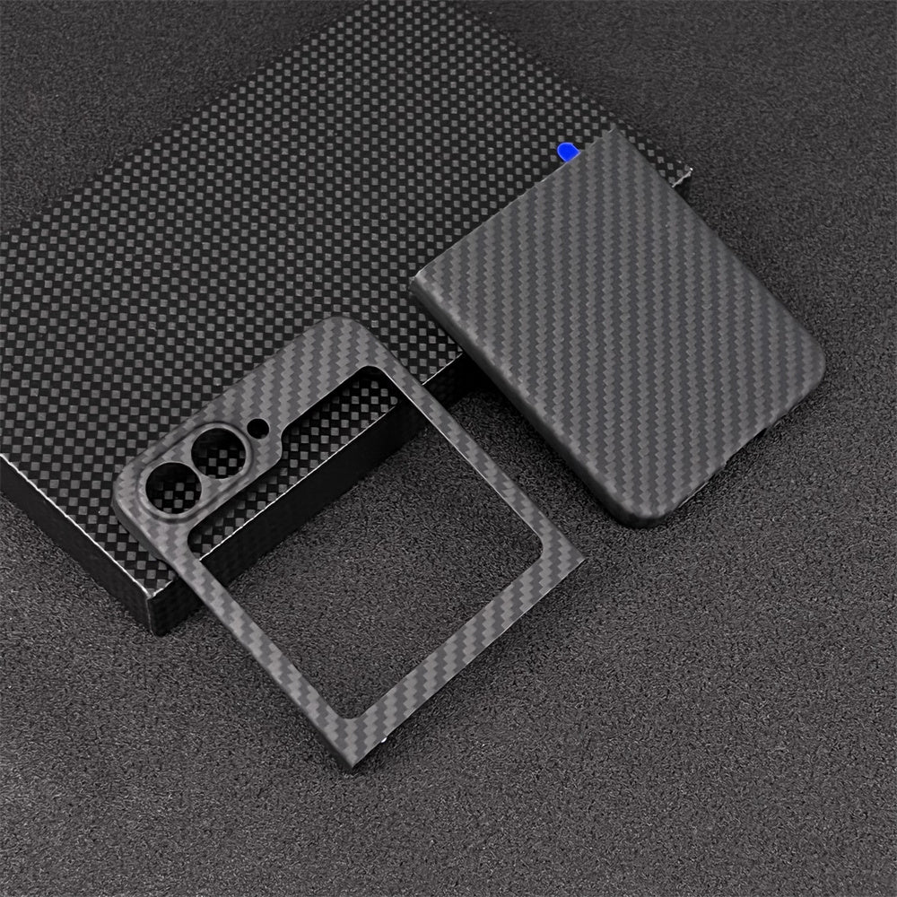 Oatsbasf Luxury Pure Carbon Fiber Case for Samsung Foldable Smartphones