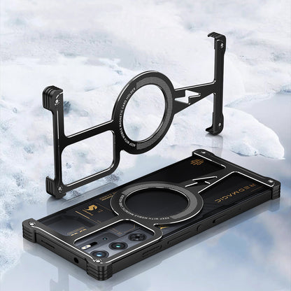 iy Bicolor Thor MagSafe Air Cushion Shockproof Kickstand Metal Case Cover