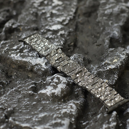 Oatsbasf Luxury Pure Carbon Fiber Adjustable Apple Watch Band Replacement Strap