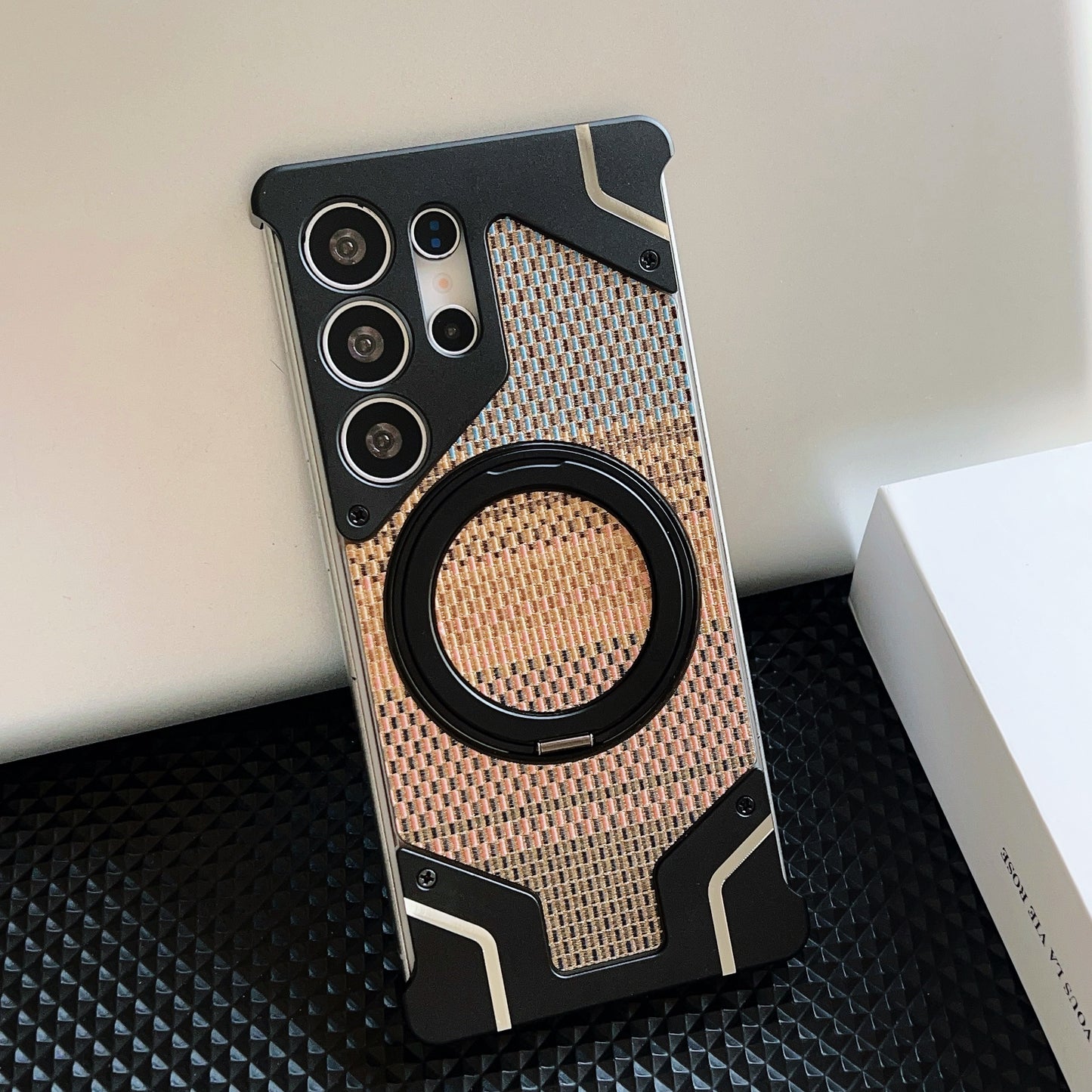 Armor King Bezel-less Armature MagSafe Pivot Ring Stand Armature Golden Silk Silver Brocade Metal Case Cover