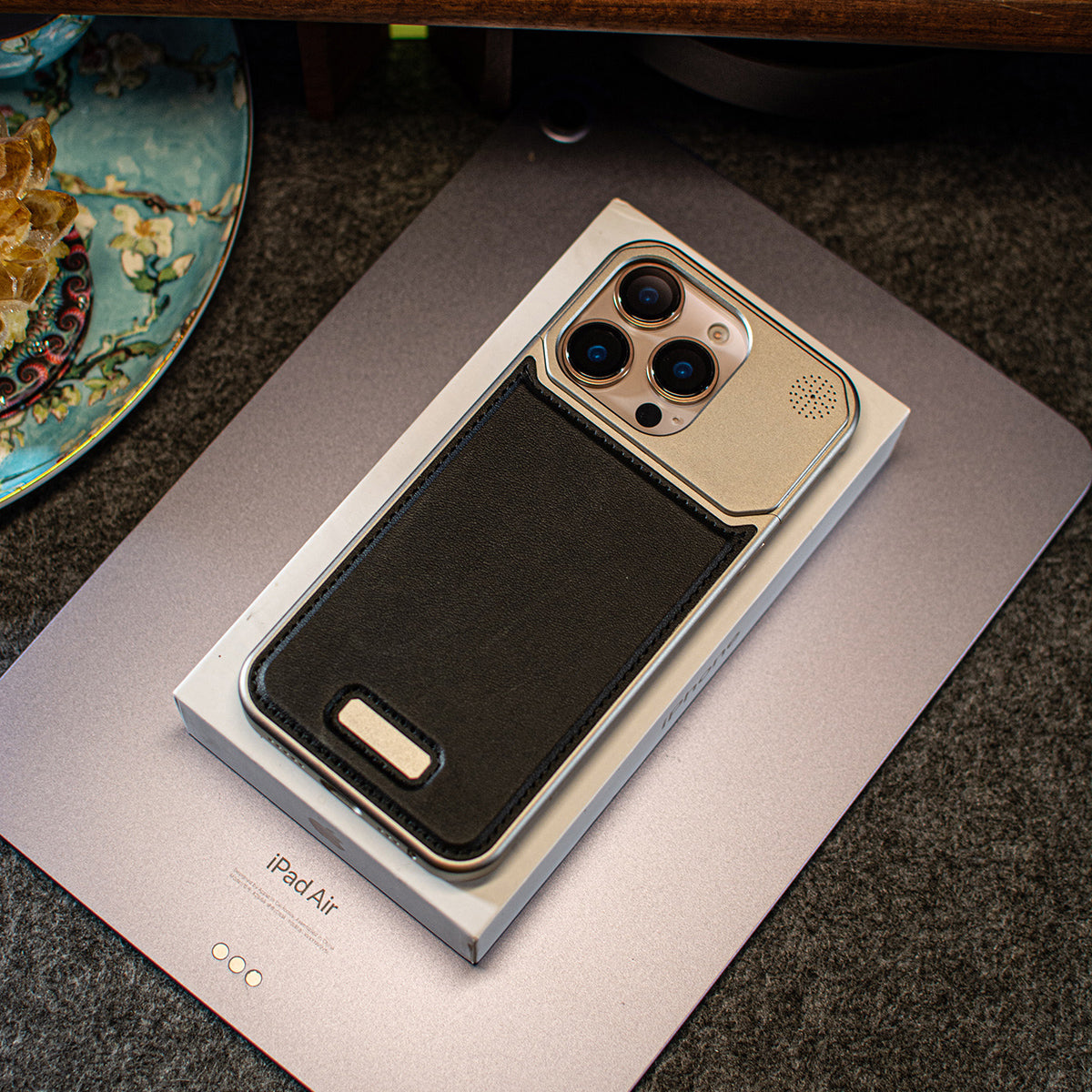 Armor King MagSafe Aluminum+Leather Heat Dissipation Aromatherapy Protective Cover Case