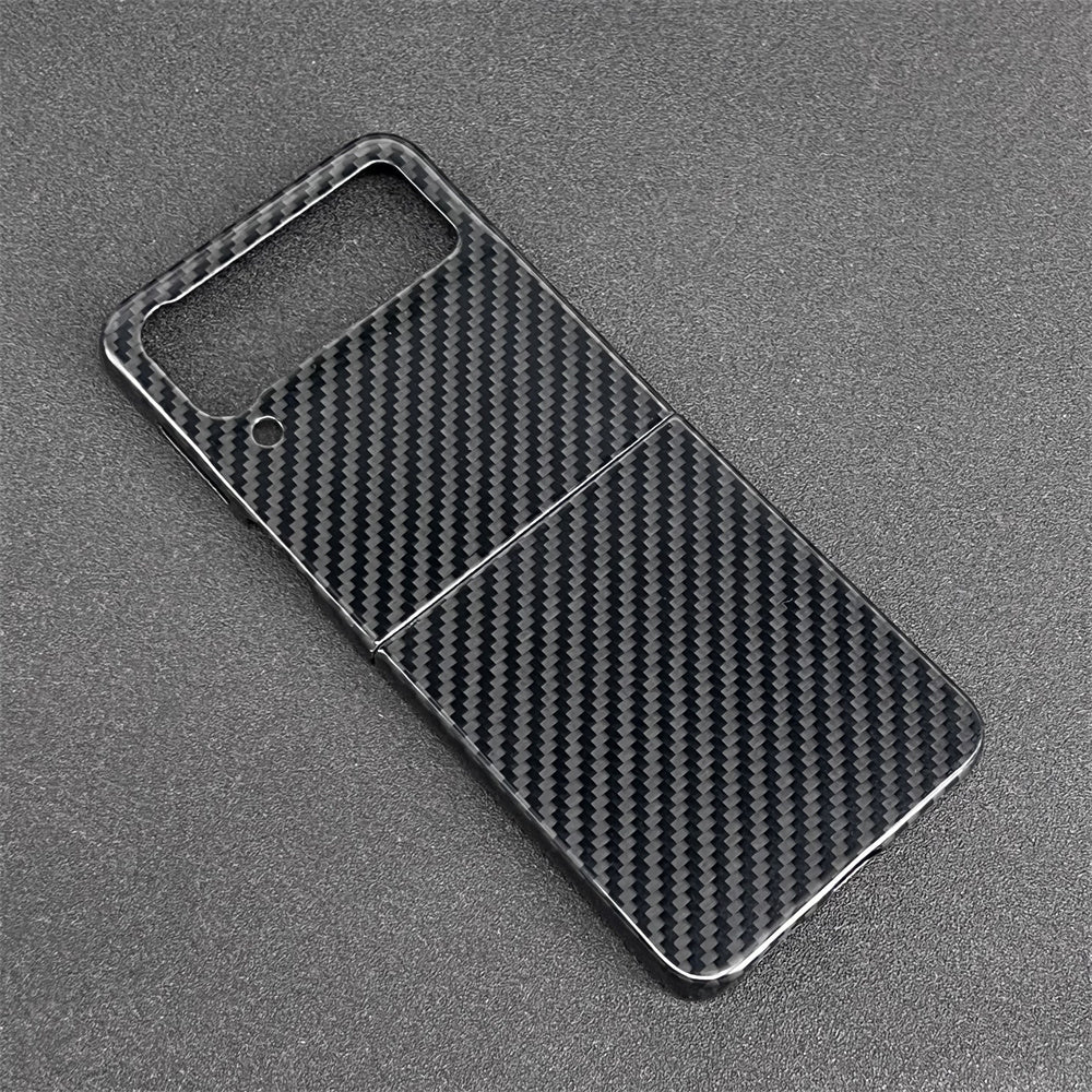 Oatsbasf Luxury Pure Carbon Fiber Case for Samsung Foldable Smartphones