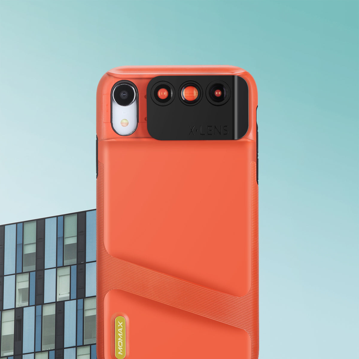 MOMAX 3-in-1 Lens Quick Switch Optical Lens Case for Apple iPhone XR